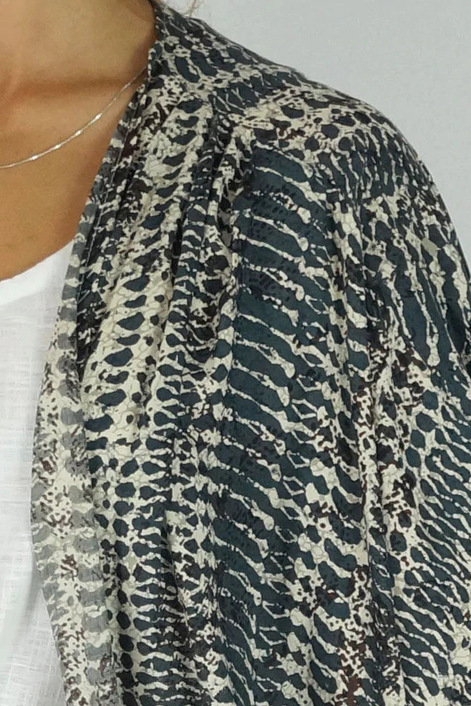 Georgia Long Cape Kimono - @Saucy Ladies