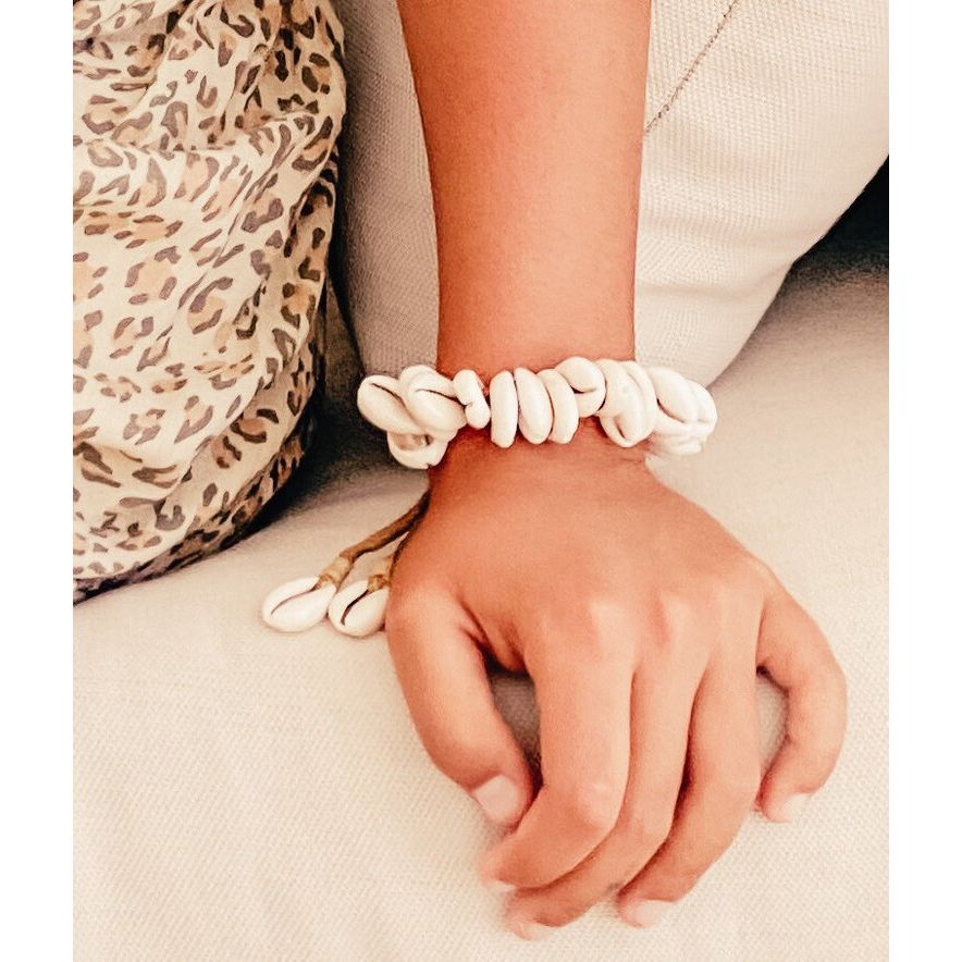 Gili Shell Necklace & Bracelet