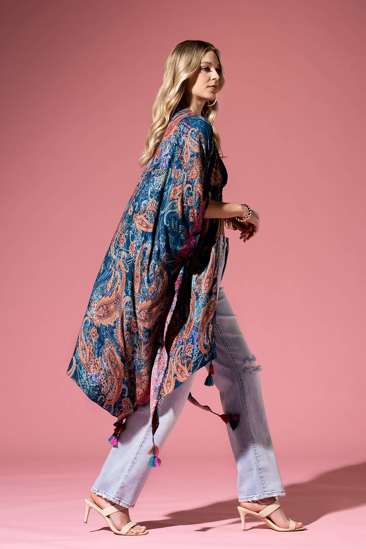 Urbanista - Sophia Kimono - @Saucy Ladies