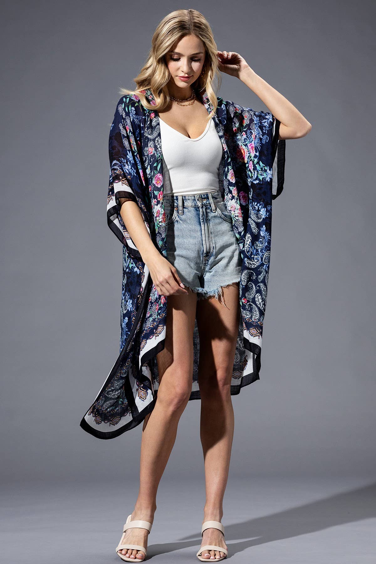 Rose Paisley Kimono by Urbanista