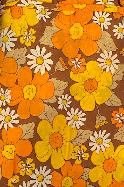 Retro Daisy High Low Skirt