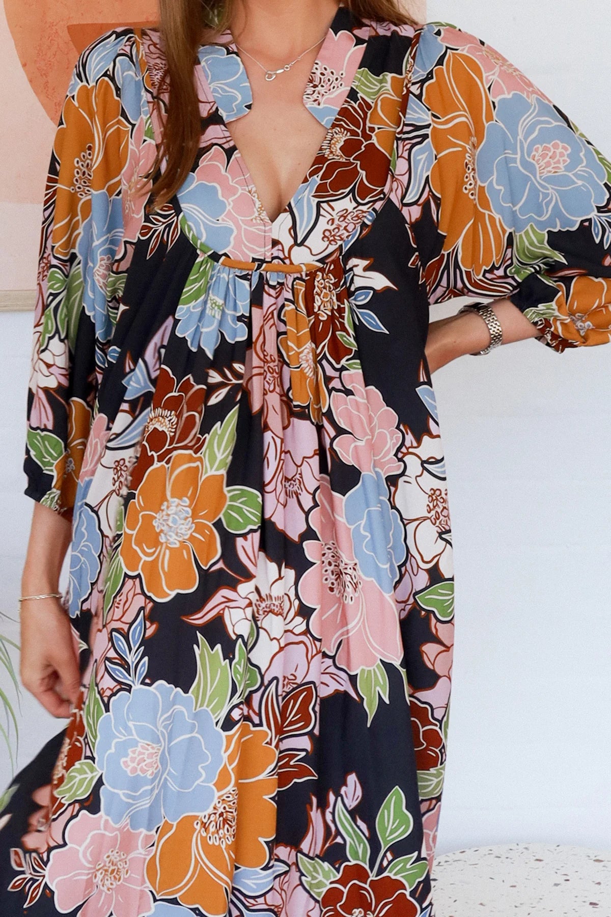 Anya V-neck Boho midi Dress